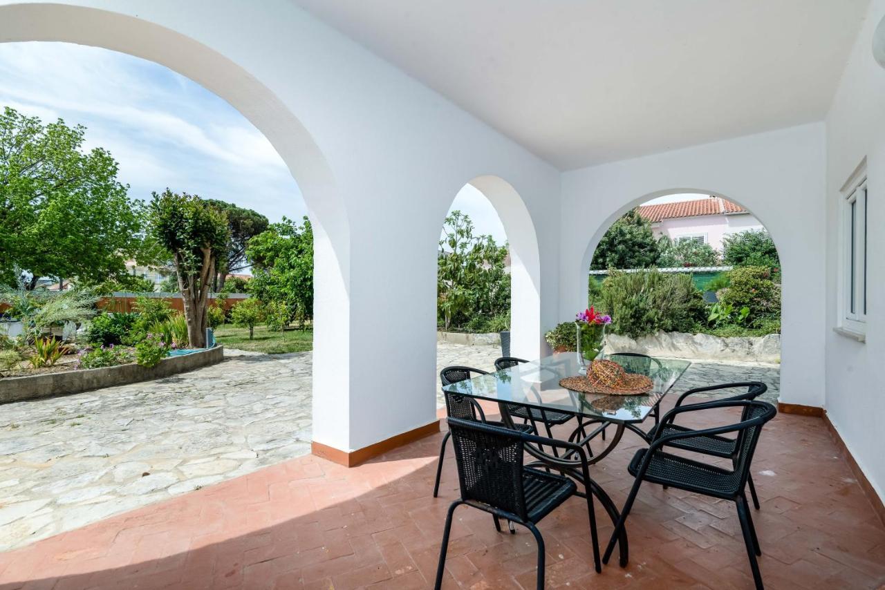 Vip House - Pool & Beach In Caparica 沙尔内卡 外观 照片