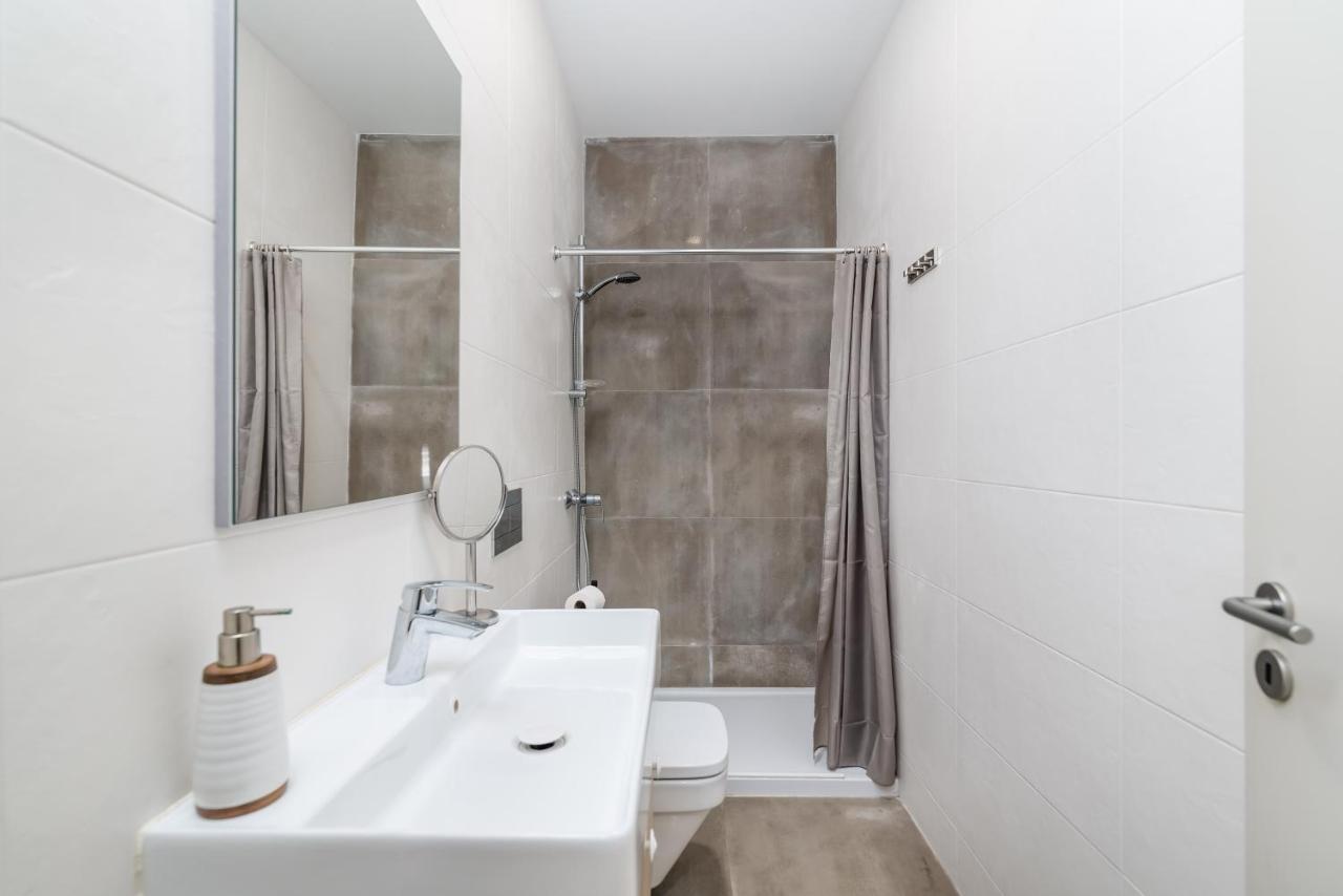 Vip House - Pool & Beach In Caparica 沙尔内卡 外观 照片